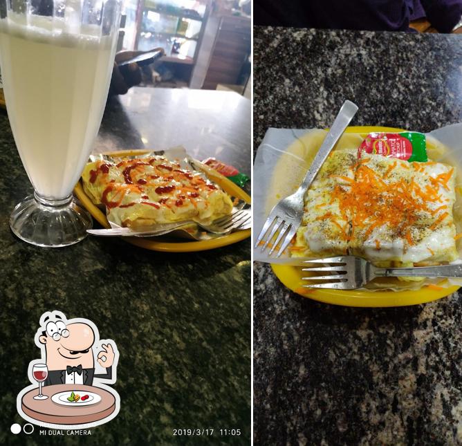 Meals at Robeks Juice and fast food