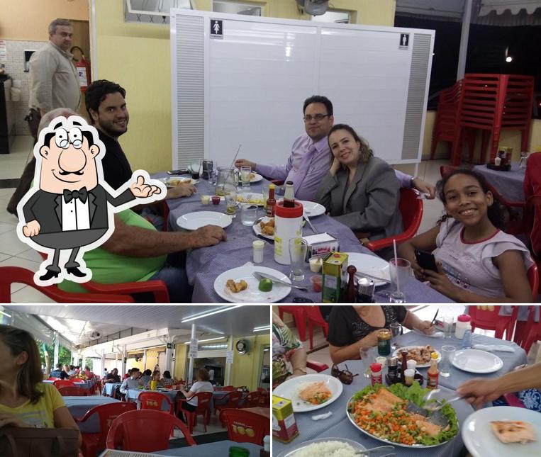 O interior do Restaurante Petisco & Cia