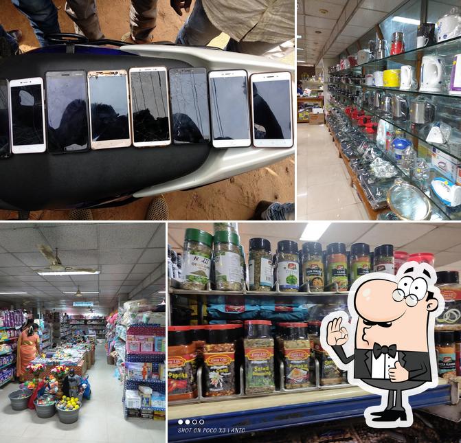 Here's a pic of Lynns Multi Cuisine Restaurant