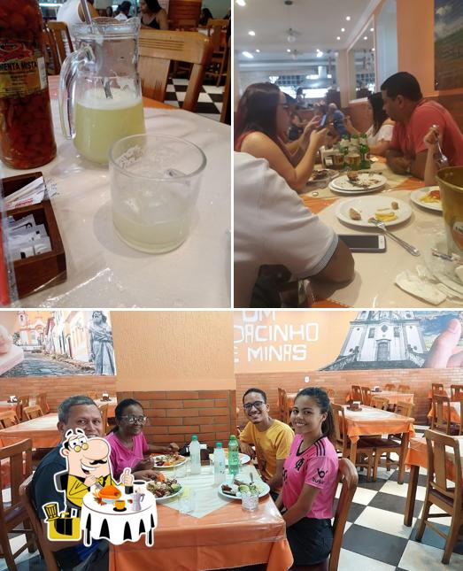 Entre diferentes coisas, comida e interior podem ser encontrados no Panela de Minas