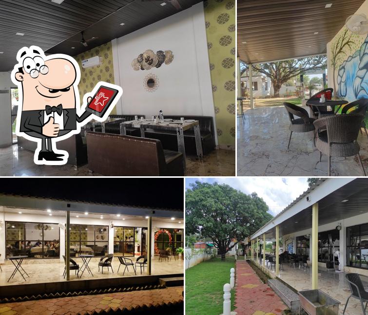 Here's a picture of Mango Tree Party Lawn & Cafe Restaurant