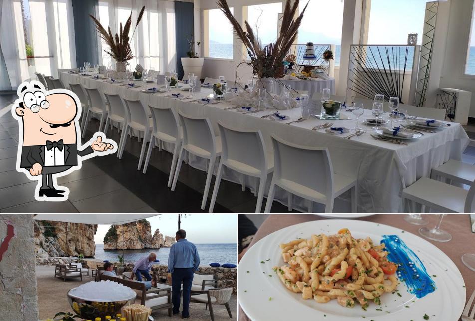 La interni e cibo del ristorante