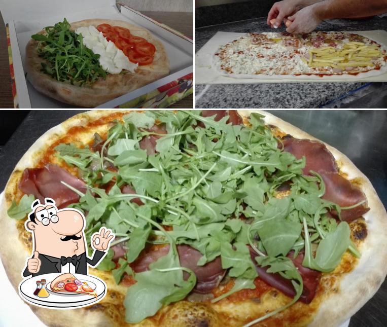 Prenditi una pizza a Pizzeria Lo Stuzzico 2.0