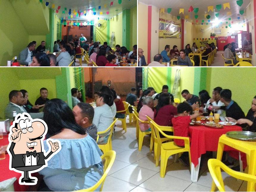 O interior do Bar Do Peixe