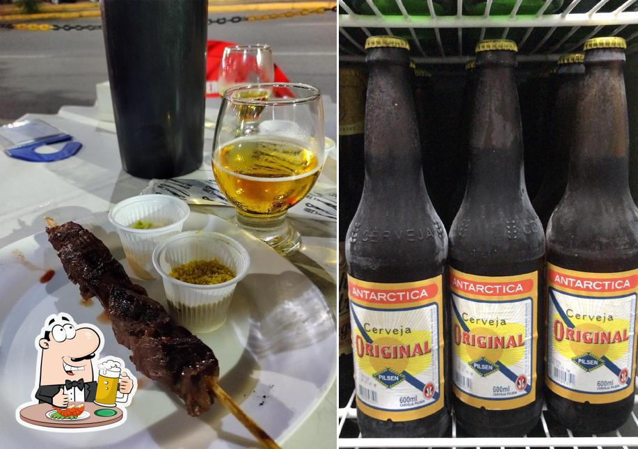 Peça uma tulipa de cerveja leve ou escura