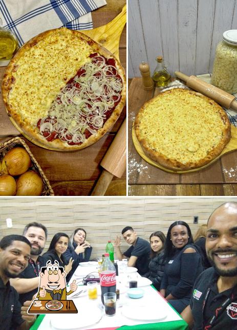 Peça diversos estilos de pizza