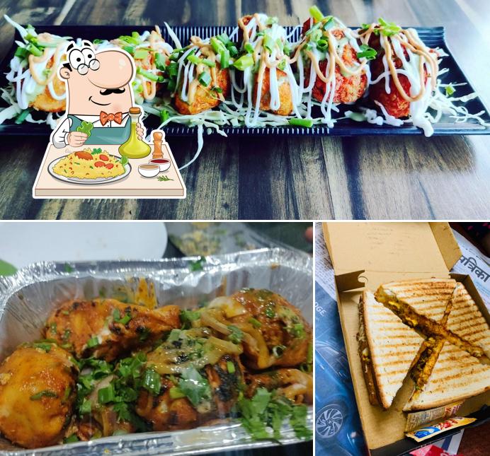 Food at MG Fast Food