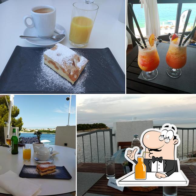 Yacht Bar & Restaurant