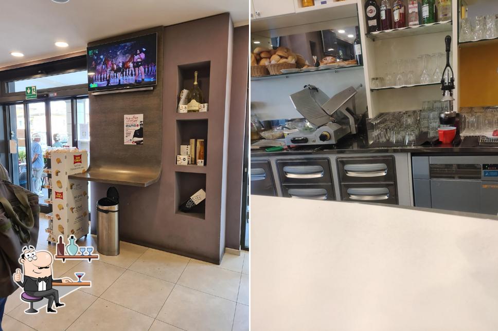 Dai un'occhiata agli interni di Rosso Blu