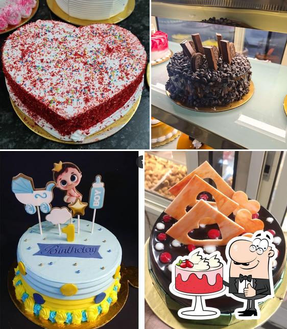 Here's a pic of Prakash Namkeen & Bakery