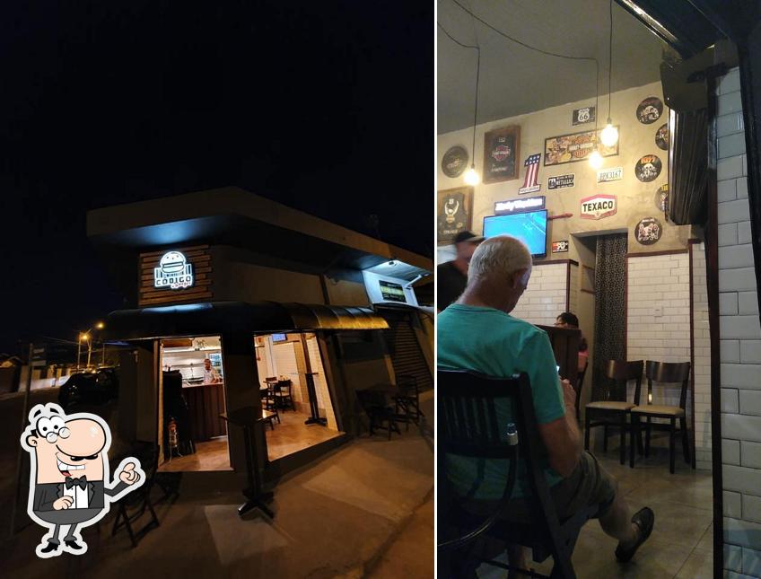 Veja imagens do exterior do Código Burger
