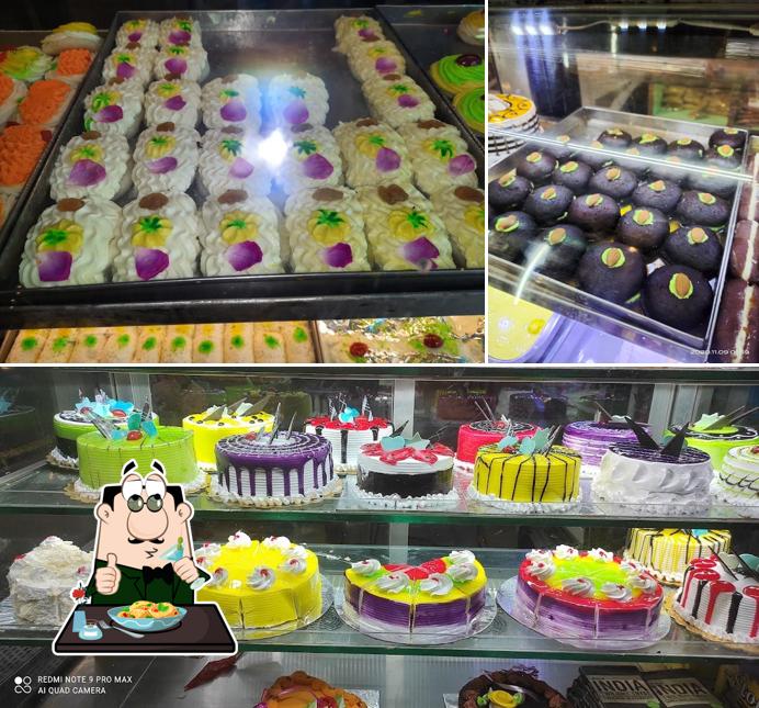 Meals at Apna Bakers & Sweets