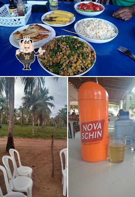 Desfrute de um drinque no Leni Restaurante