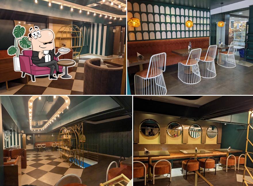 Check out how LAVESTA CAFE looks inside