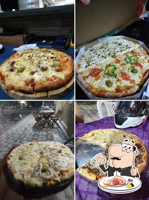 Peça diversos estilos de pizza