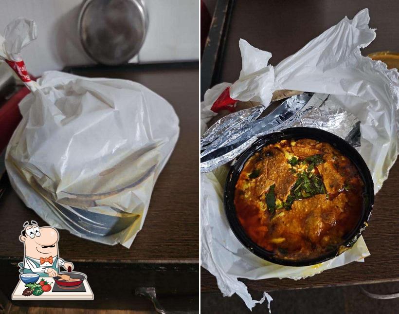 Chicken curry at Hotel mahadev Gajkan