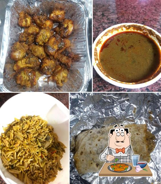 Chicken wings at Dhinchak Murga