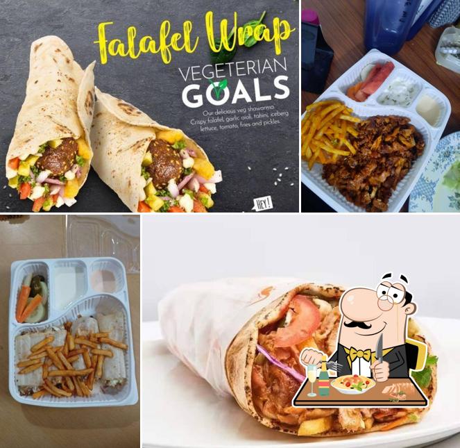 Pulled pork sandwich at Soul Wraps