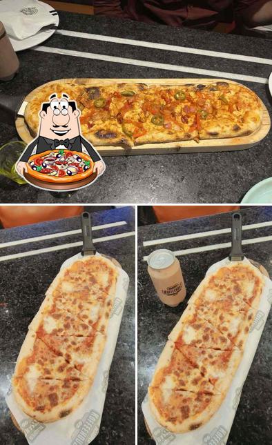 Try out pizza at Roadies Koffeehouz