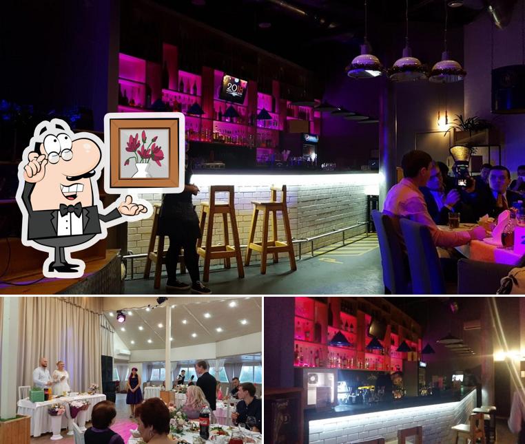 L'intérieur de POPLAVOK