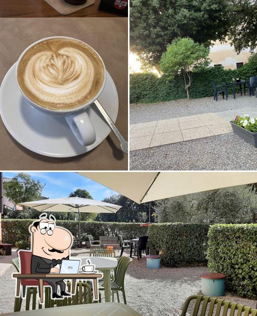 Pancaffè Il Chicco si caratterizza per la interni e cibo