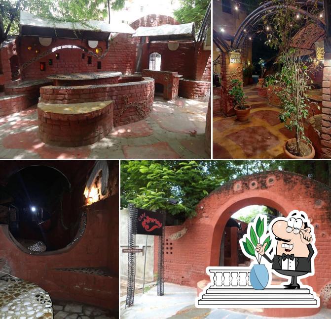 Take a look at the exterior of Cafe Natrani