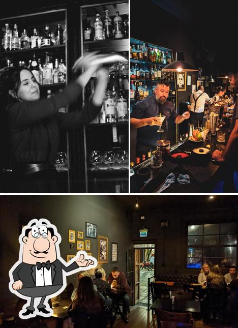 Veja imagens do interior do Capone Drinkeria