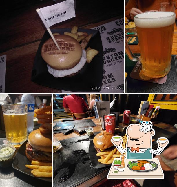 Platos en Kustom Burgers