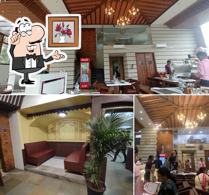 The interior of MODAK PURE VEG