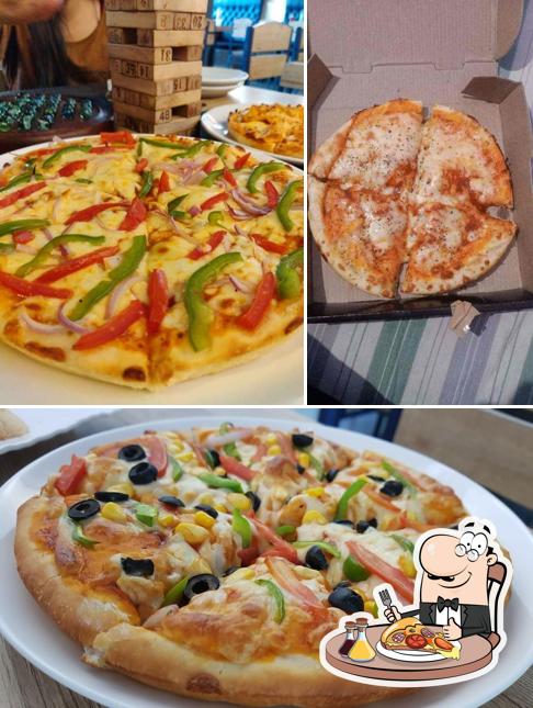 At Zomibi Pizza - Saravanampatti Best Pizza shop in coimbatore, you can get pizza