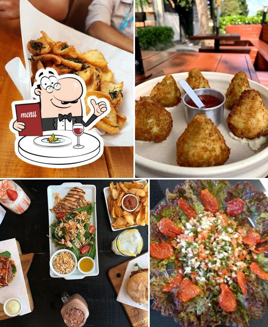 Platos en Mobi Hamburgueria