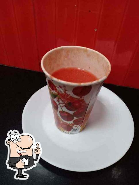 Here's an image of Paradise Juices and Snacks