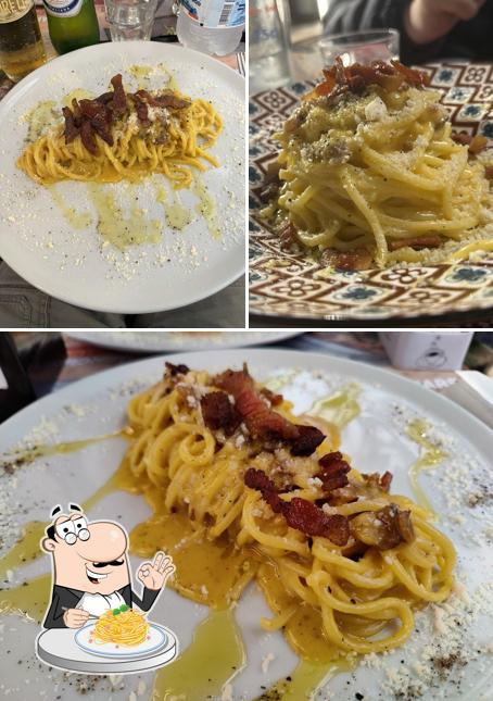 Spaghetti alla carbonara al Caffè Delle Commari