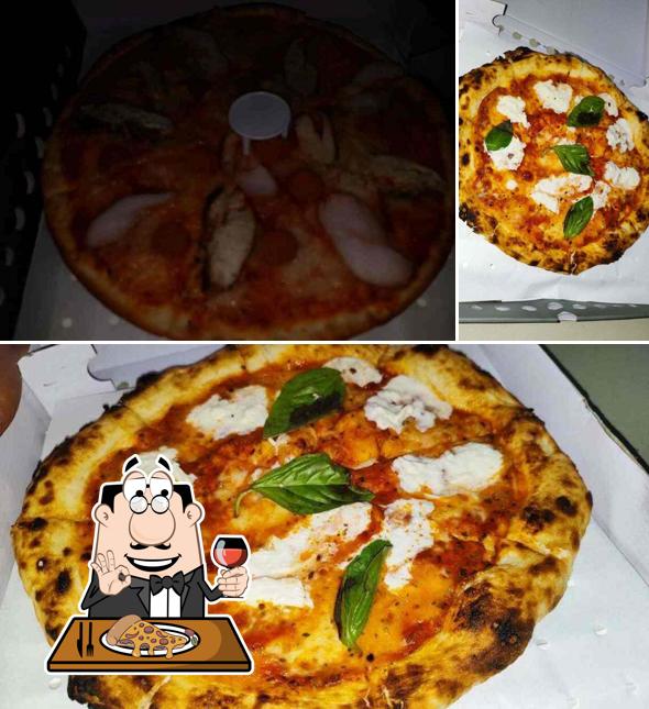 Order various kinds of pizza