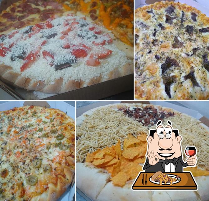 Peça diversos tipos de pizza