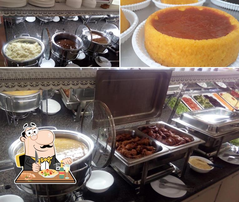 Comida em Padaria Vitória 2