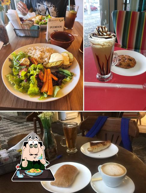 Entre diversos coisas, comida e seo_images_cat_1471 podem ser encontrados no Natural Café - Empório Vegetariano