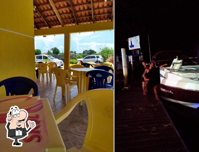 O interior do Cantinho Da Preta