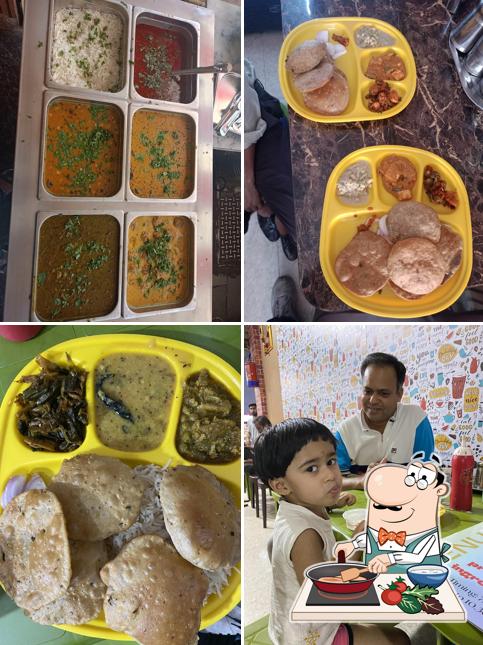 Chicken curry at Deshi Chatore IndianChineseVegetarian