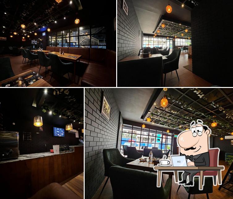 Check out how Kurtosh Café Kottayam: Multicuisine Restaurant looks inside