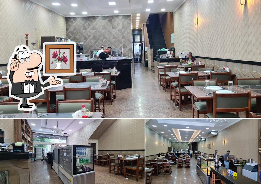 Veja imagens do interior do Altanur Restaurante