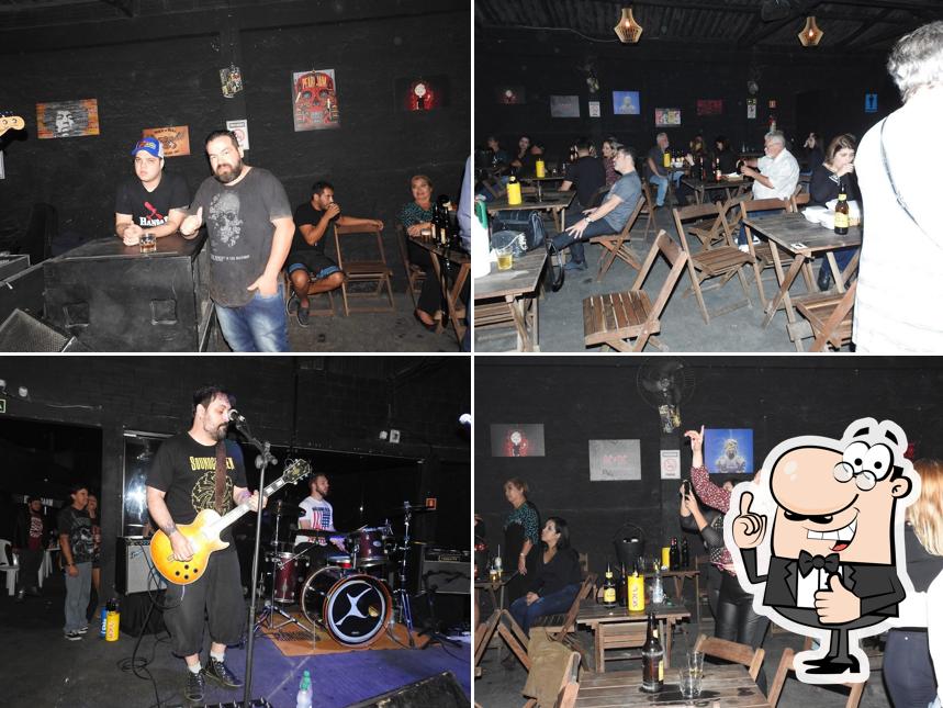 Hangar Rock Burger Bar