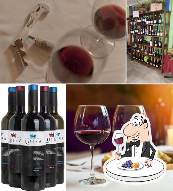 Profitez un verre de vin à 