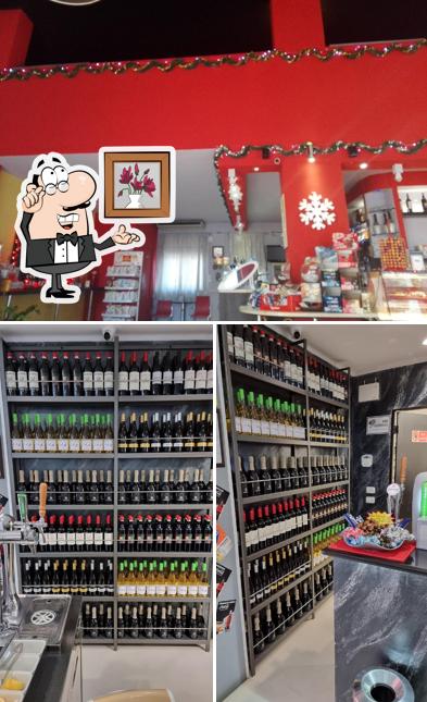 Siediti a un tavolo di Bar Atlantic