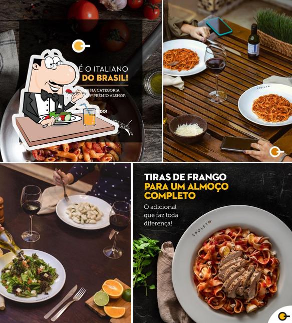 Comida em Restaurante Spoleto