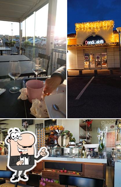 Dai un'occhiata agli interni di CAFFETTERIA MAMMAMÍ FIUMICINO