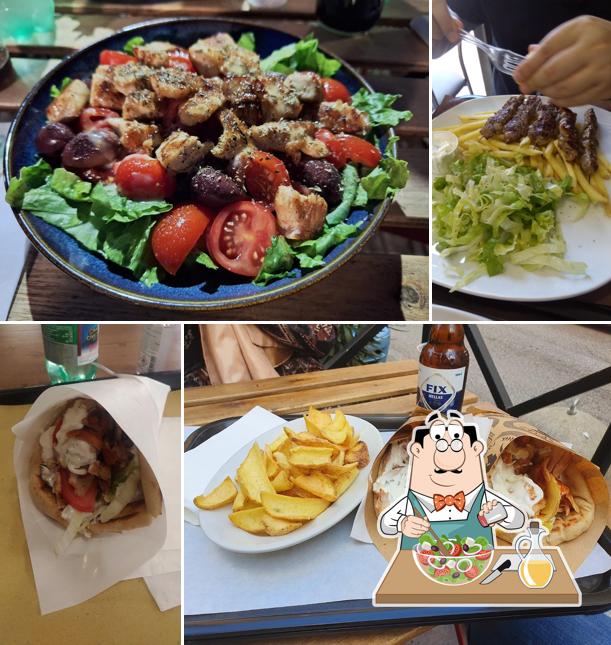 Insalata greca al SPARTA GREEK FOOD (TRIESTE)