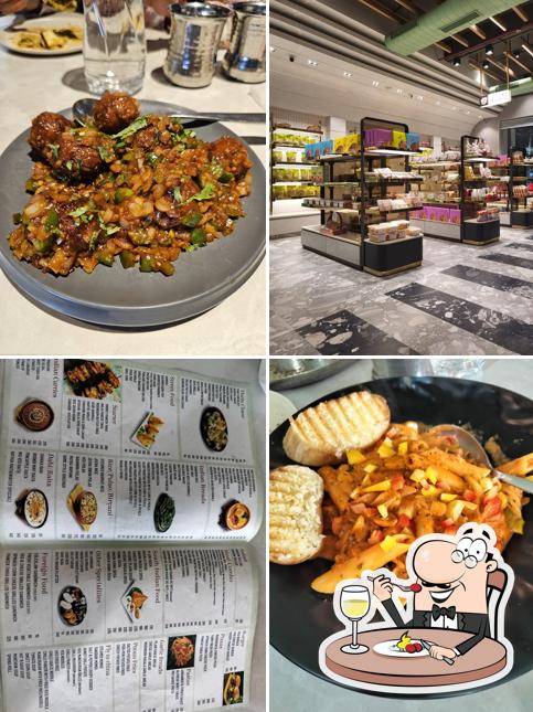 Food at Kundan's Gajraula UP