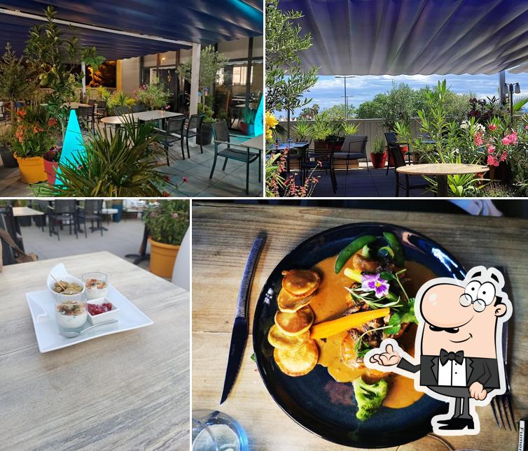 L'intérieur de Bistrot le Toit Bleu - Restaurant Toit Terrasse Canet en Roussillon