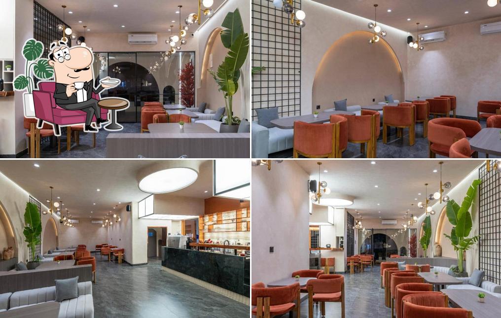 94 Patisserie Boulangerie Cafe